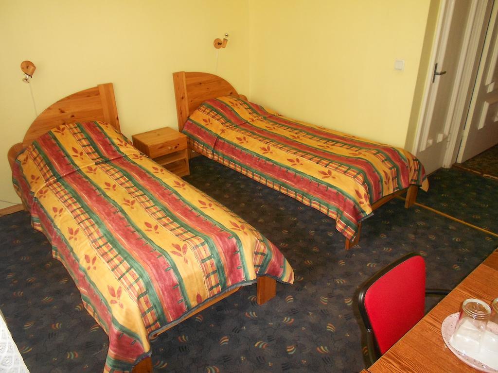 Kuivoja Holiday Center Loksa Kamer foto