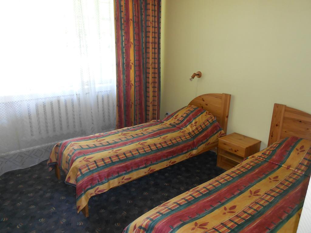 Kuivoja Holiday Center Loksa Kamer foto