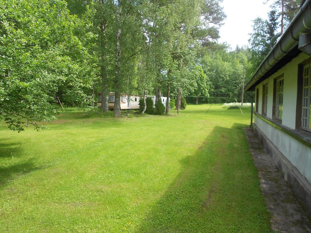 Kuivoja Holiday Center Loksa Buitenkant foto