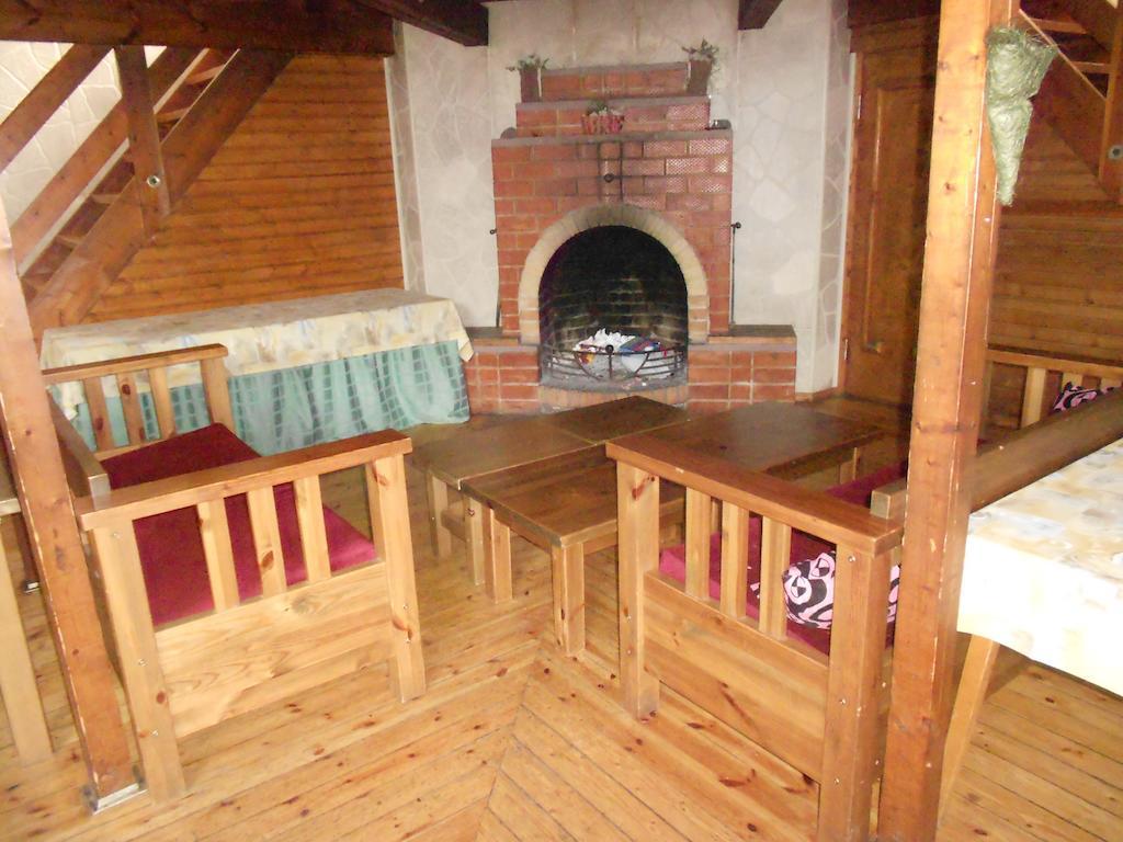 Kuivoja Holiday Center Loksa Buitenkant foto